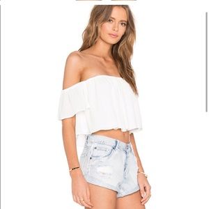 Show Me Your MuMu  - White off the shoulder crop top